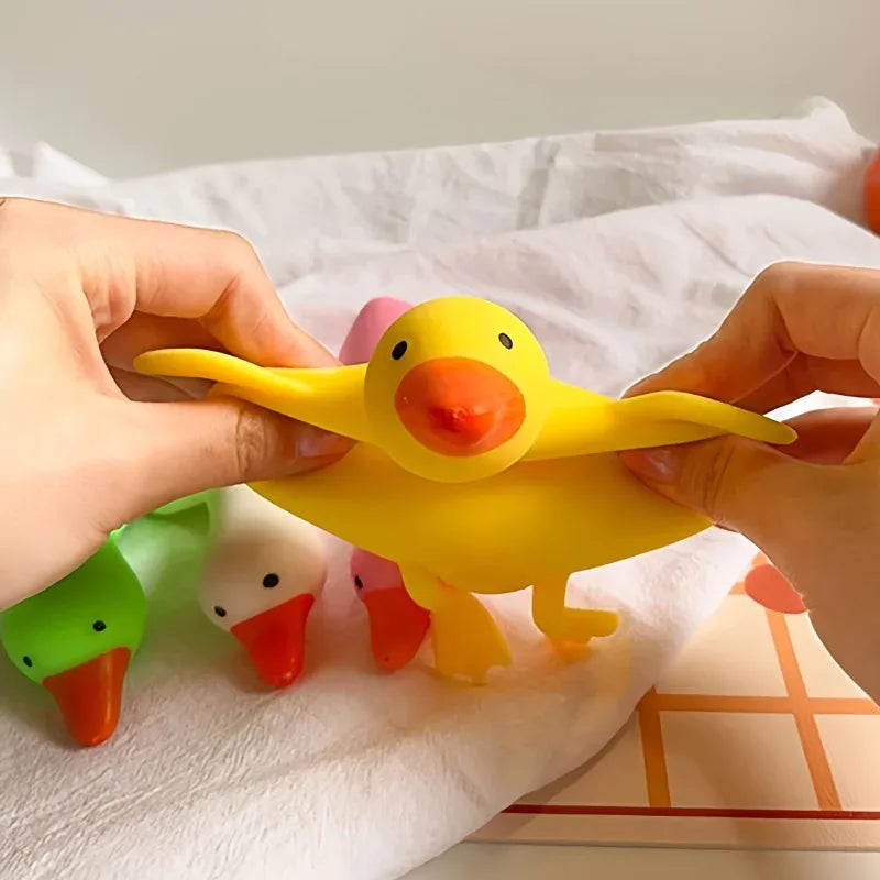Giant Squishy Duck – Oversized Squeeze & Stress Toy 🦆