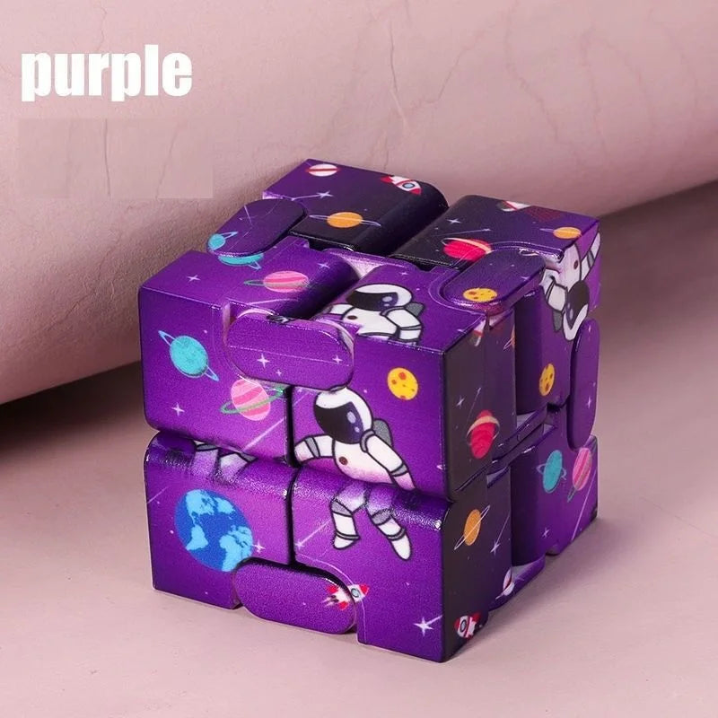 Infinity Cube Fidget Toy – Satisfying Flip & Fold Desk Toy