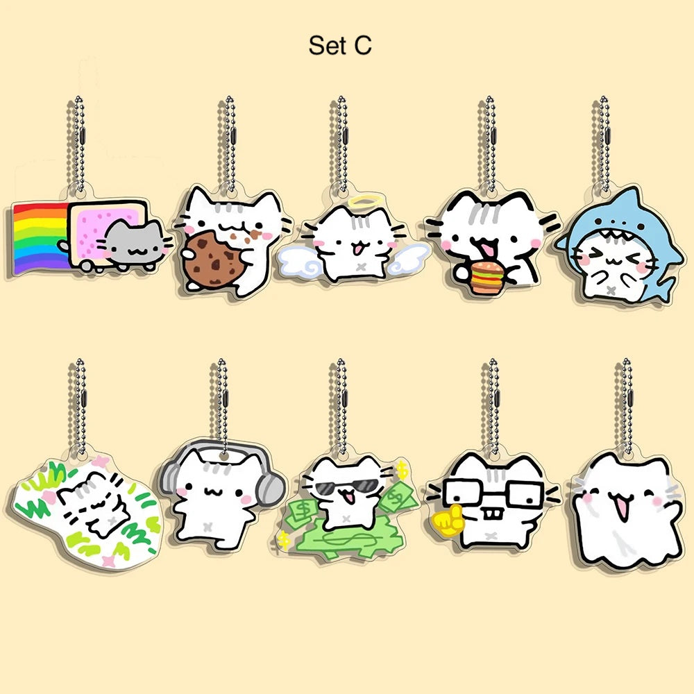 Tiny Crazy Cat Keychain Charms – 10 or 40 Piece Set 🐱✨
